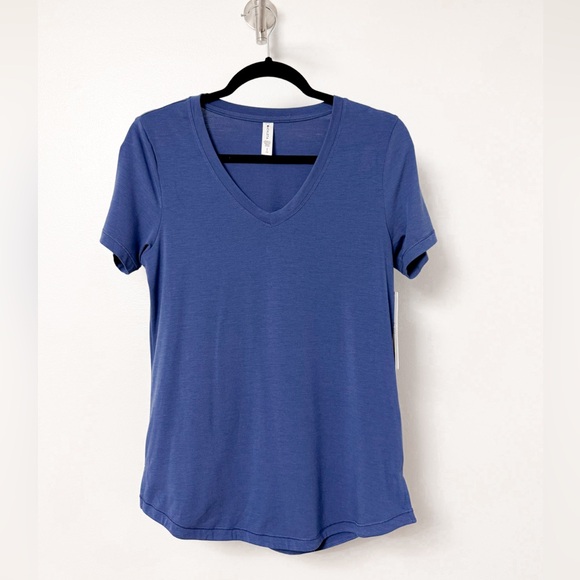 Athleta Tops - NWT Athleta Essential V Neck Tee‎ Blue Small